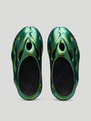 Color: Green