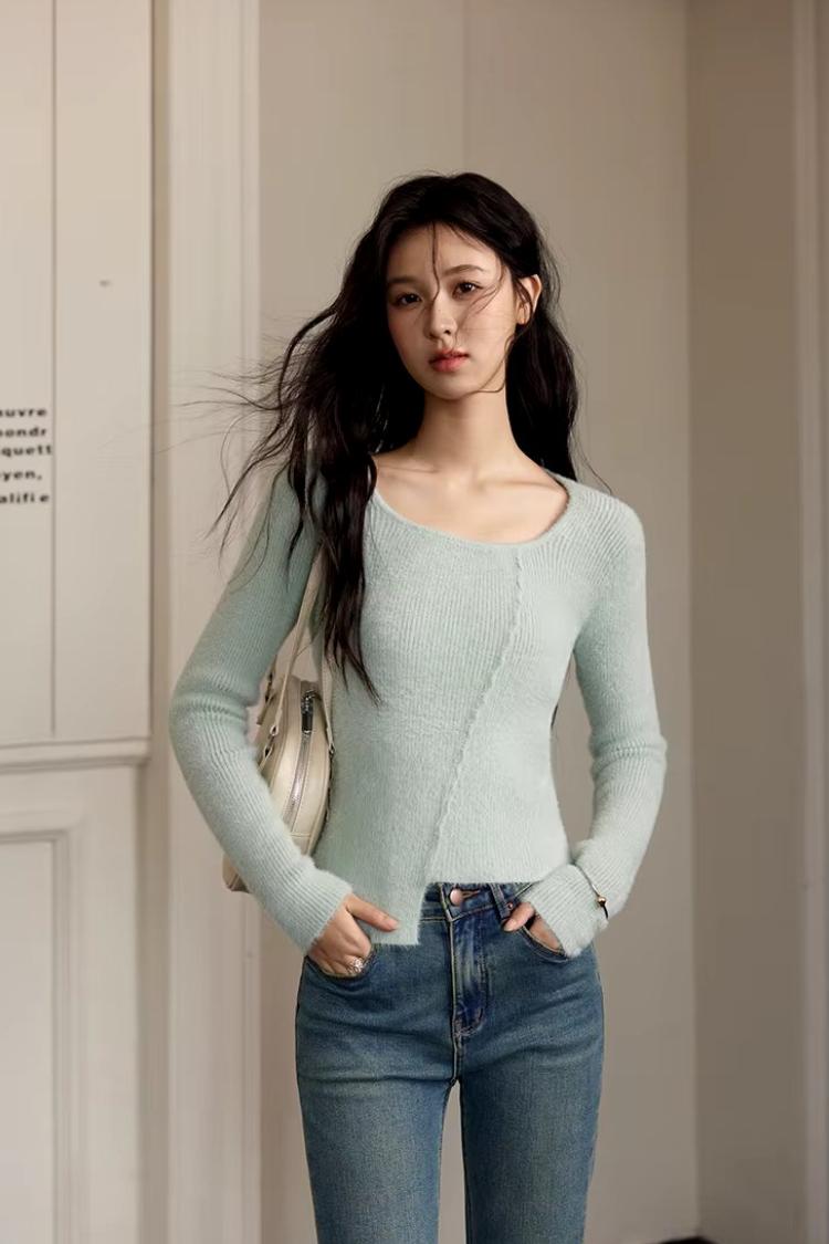 Women's Asymmetric Casual Knitted Sweater with Square Neck – Fall/Winter 2024