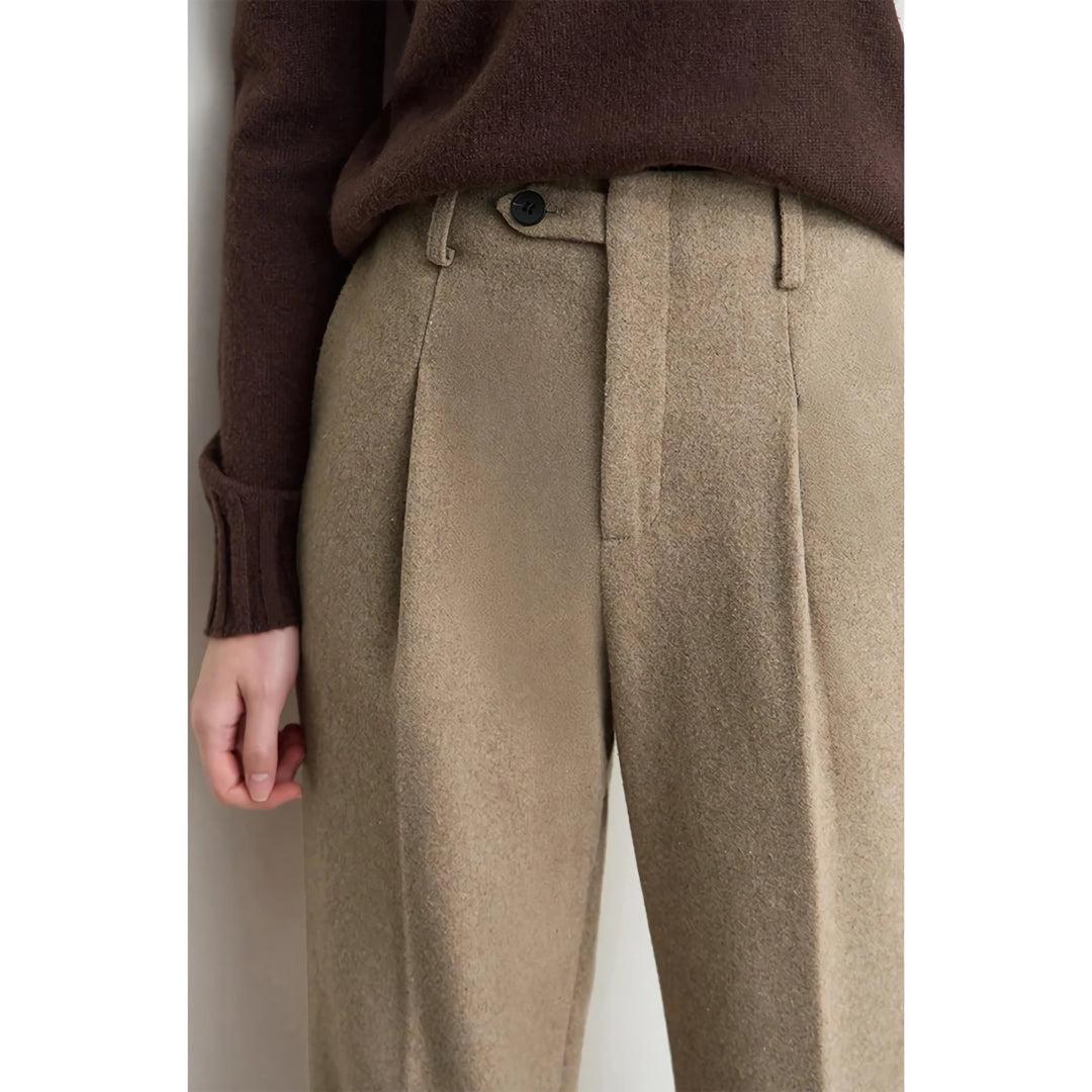 Chic Women's Tapered Wool Pants – Perfect for Commuting