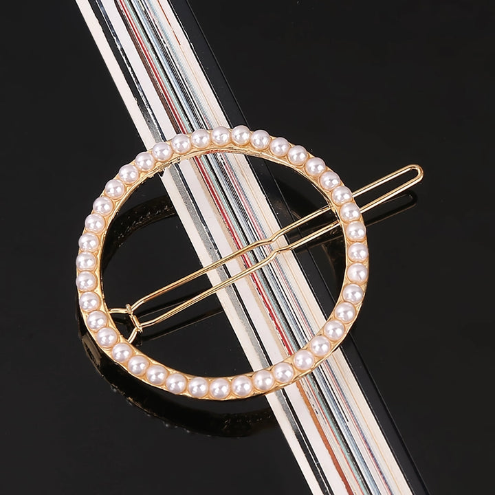 Elegant Pearl and Geometric Hairpins