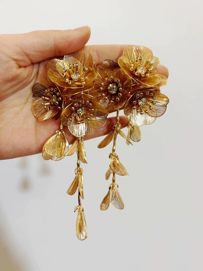 Long Metal Flower Tassel Earrings Necklace Set - Trendha