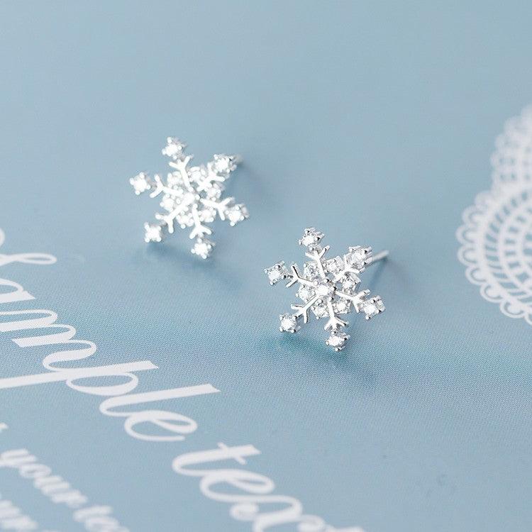 S925 Silver Small Temperament Snow Flower Earrings - Trendha