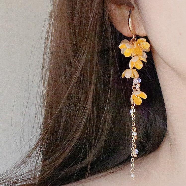Small Yellow Flower Heat Shrink Earbone Clip Long Style - Trendha