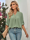 Color: Light Green
