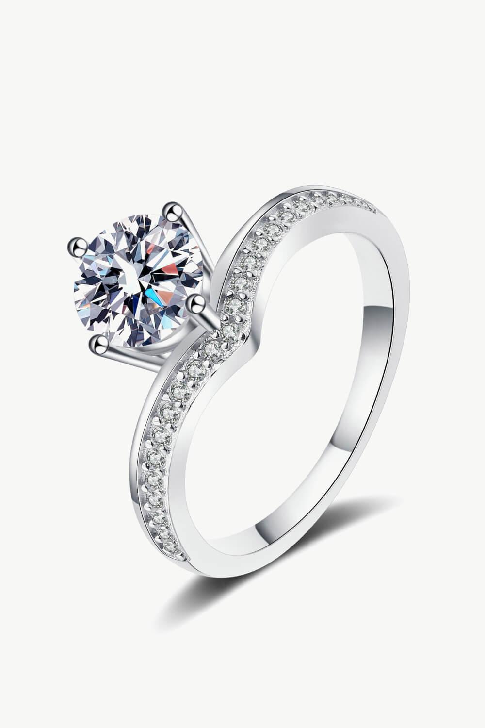 925 Sterling Silver Ring with 1 Carat Moissanite - Trendha