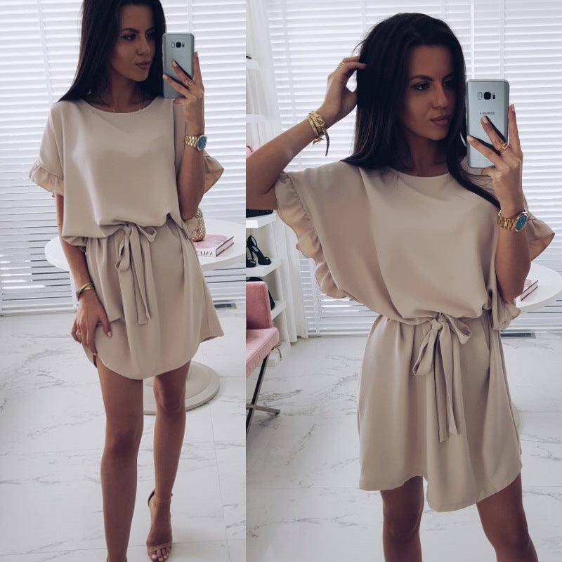 Solid color dress with ruffles and belt - Trendha