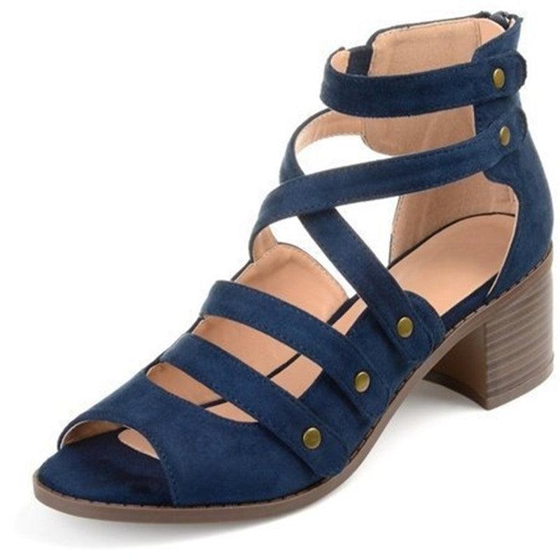 Oversized stud sandals - Trendha