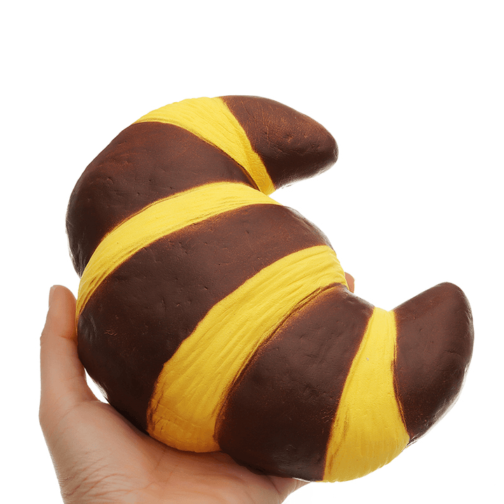 Squishyfun Jumbo Croissant Squishy Bread Super Slow Rising 18X12Cm Squeeze Collection Toy Fun Gift - Trendha