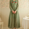Color: Green