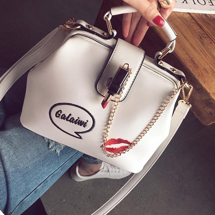 Lip embroidered lipstick lock doctor bag - Trendha