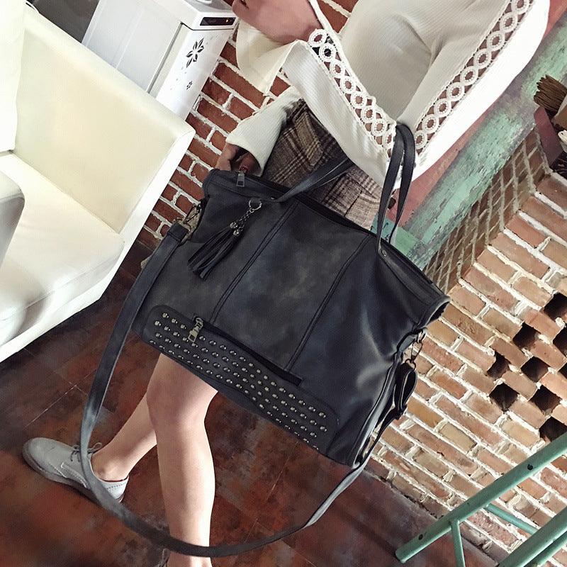 The New Spring And Summer 2021 Fashion Handbags Wholesale Trade Delicate Texture Messenger Bag Shoulder Bag Handbag Fashion All-match - Trendha