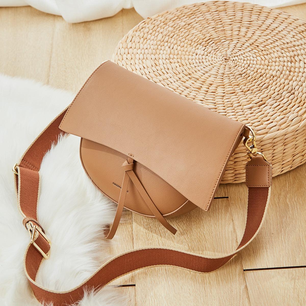 Retro Saddle Crossbody Bag for Women - Elegant and Practical Accessory for Every Occasion - Trendha