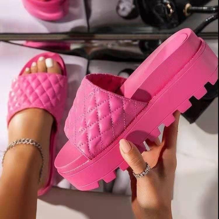 Women's New Sponge Cake Thick Bottom Diamond Plaid Sandals - Trendha