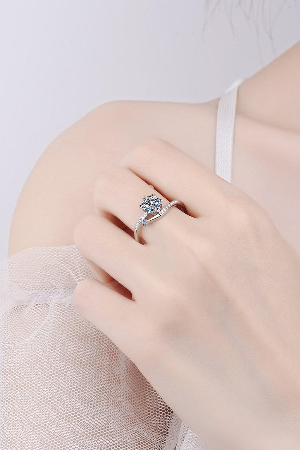 On My Mind 925 Sterling Silver Moissanite Ring - Trendha