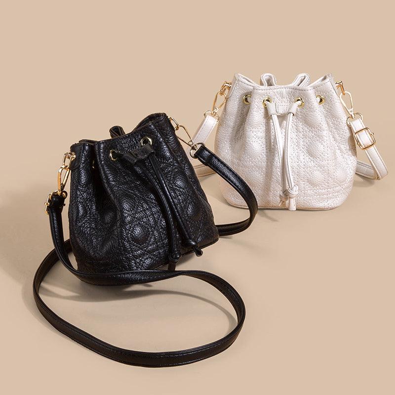 Cowhide Bucket Cloud Pearl Handbag - Trendha