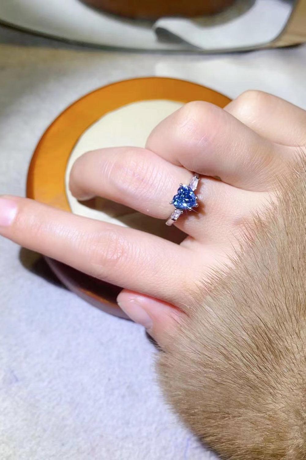 1 Carat Moissanite Heart-Shaped Platinum-Plated Ring in Blue - Trendha
