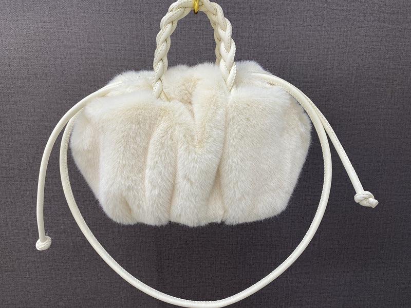 Leather Mink Fur Pleated Cloud Bag - Trendha