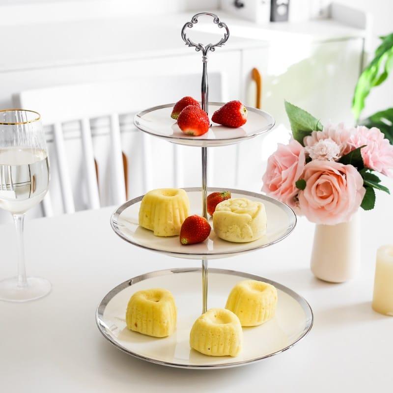Ceramic Cake Stand in Gold and Silver - Trendha