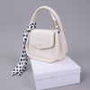 Color: Offwhite