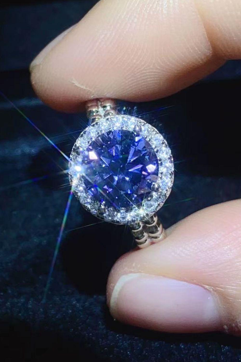 Let It Go 2 Carat Moissanite Ring - Trendha