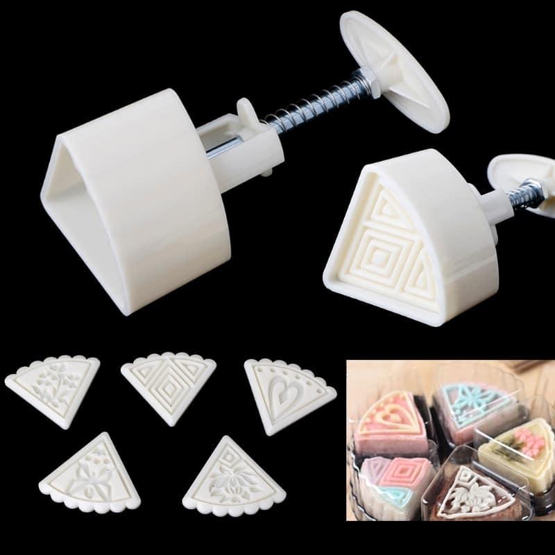 Set of 6 Chocolate Stamps in Shape of Flower - Trendha