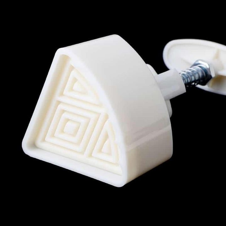 Set of 6 Chocolate Stamps in Shape of Flower - Trendha