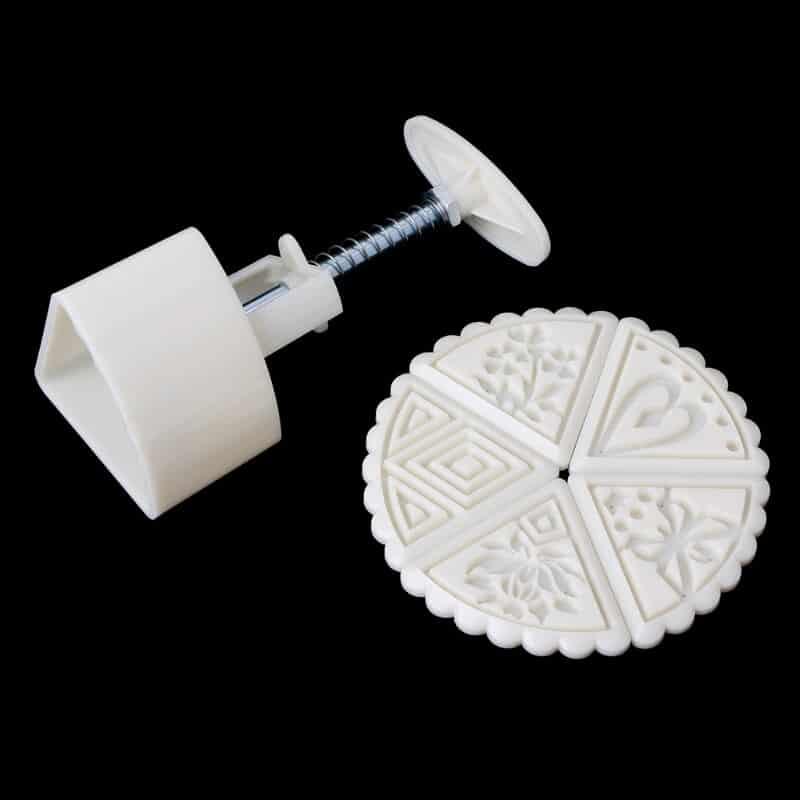 Set of 6 Chocolate Stamps in Shape of Flower - Trendha