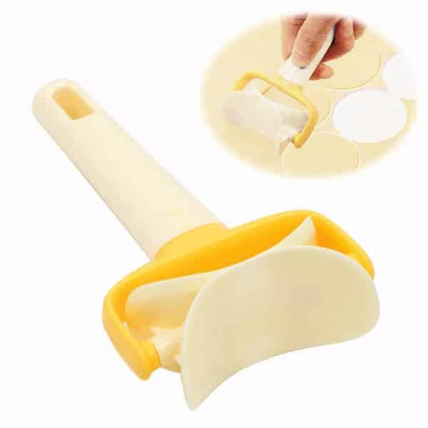 Useful Handy Eco-Friendly Plastic Dough Cutting Tool - Trendha