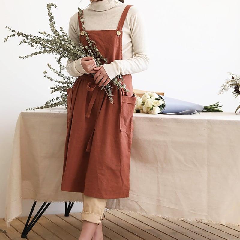 Women's Minimalist Linen Barista Apron with Buttons